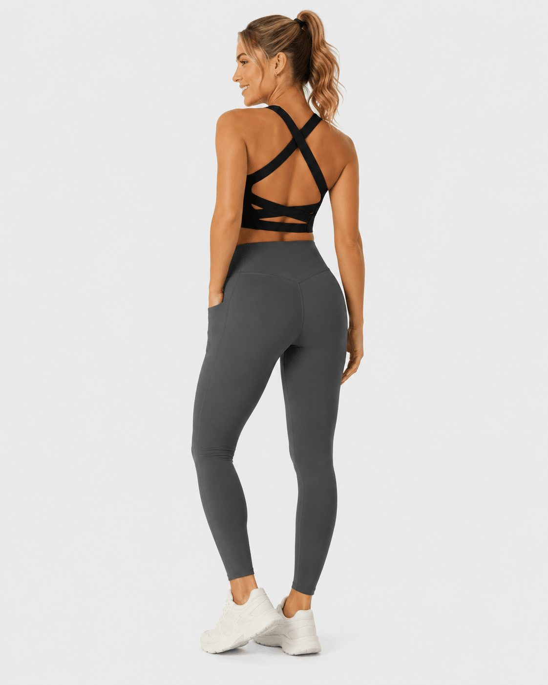 Sculpting High-Waisted Pocket Training Leggings - Aessove