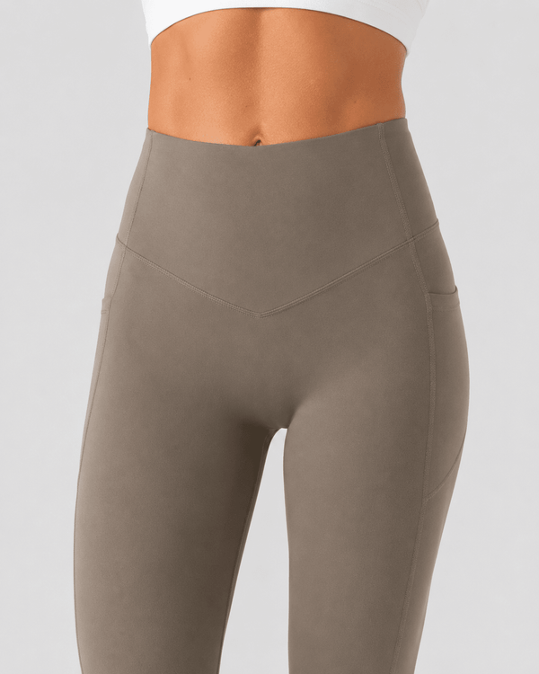 Sculpting High-Waisted Pocket Training Leggings - Aessove