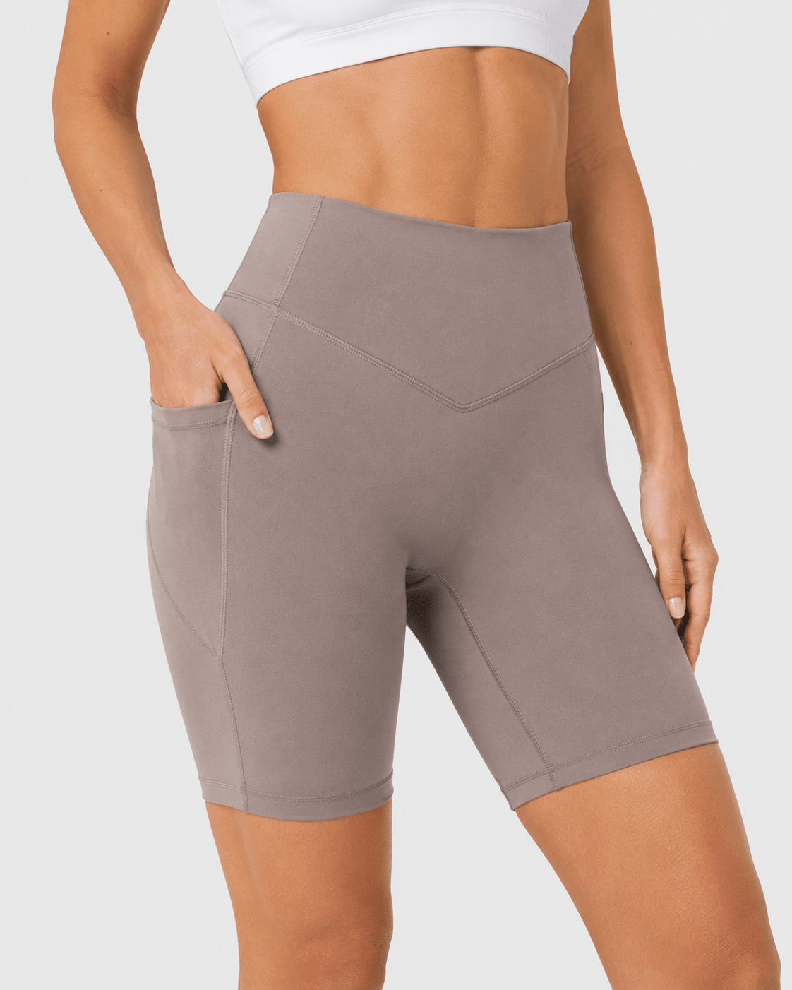 Tummy Control High-Waisted Pocket Training Shorts – 7" - Aessove